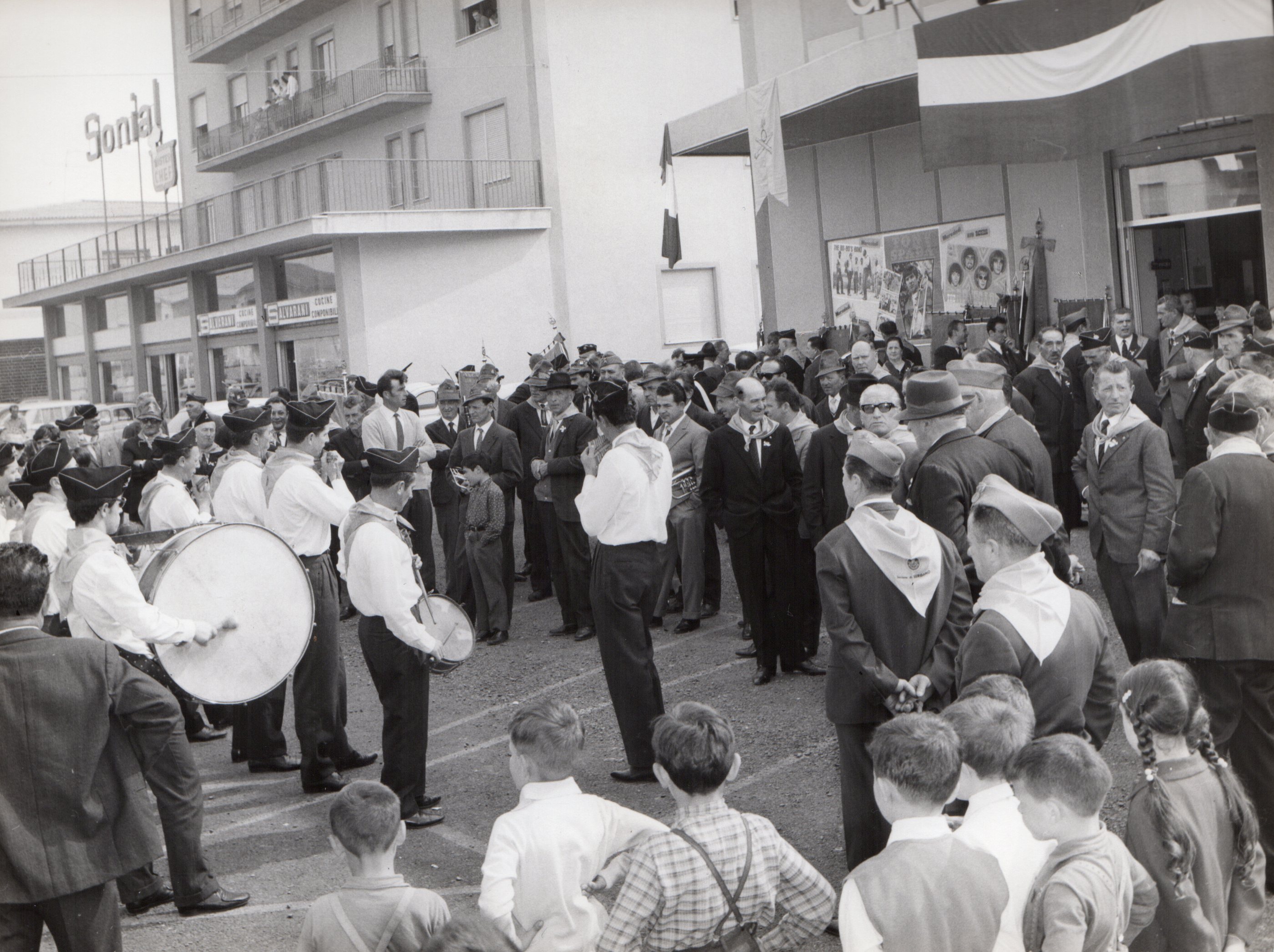 Manifestazione Artiglieri 21 aprile 1968